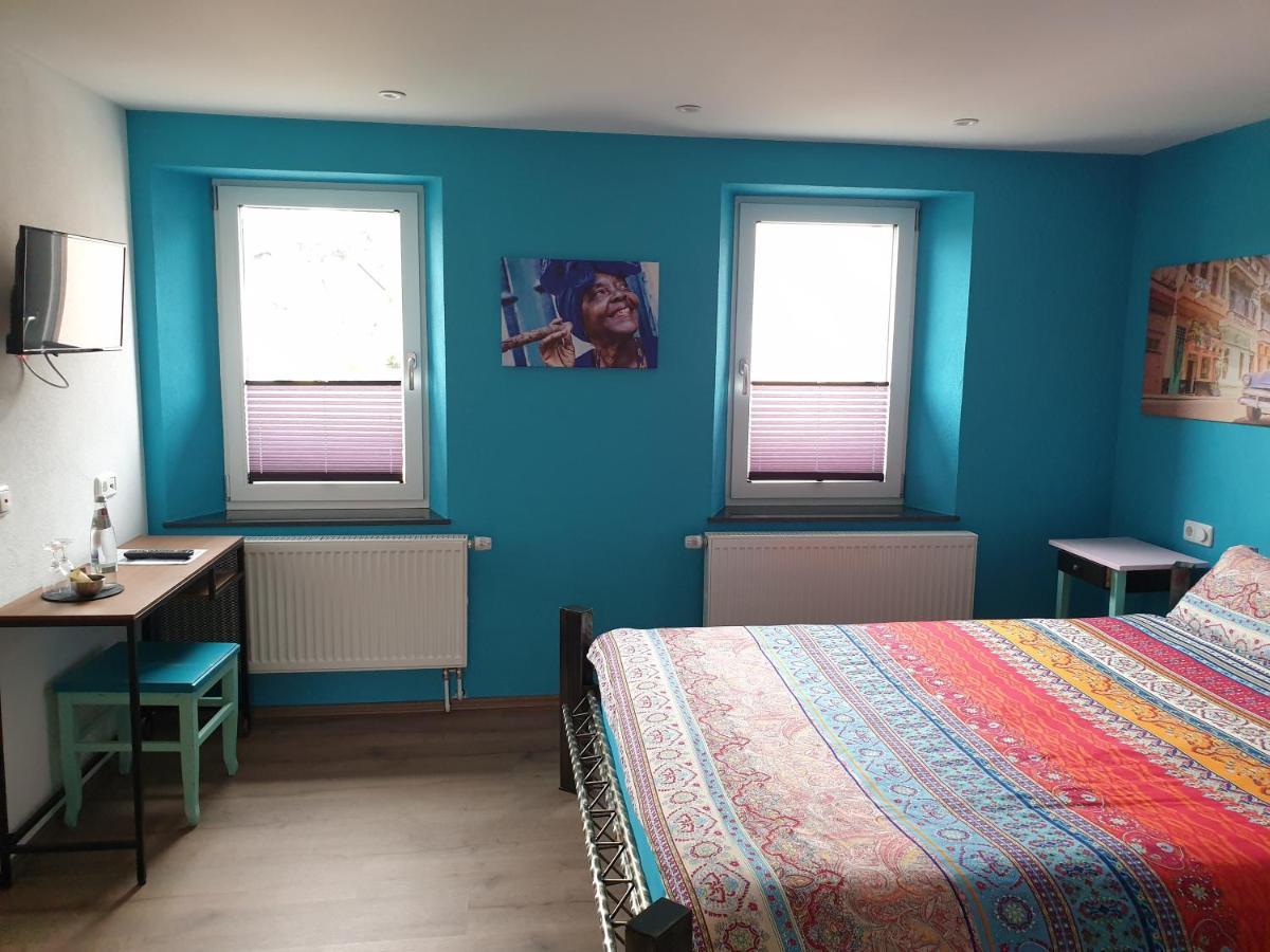 Schlafwelt - Schalkhaus-Kuba Hotell Elsenfeld Exteriör bild
